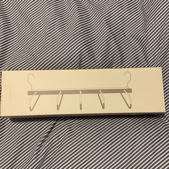 NWOB / preassembled Space saving pant or scarf hanger - Picture 10 of 10
